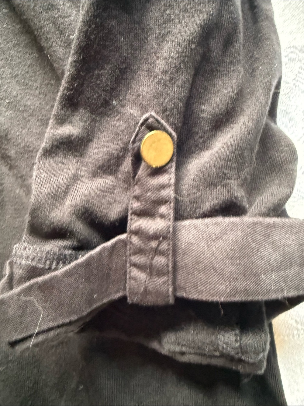 Jone New York Black 3/4 sleeve cotton top with gold button accents - Picture 3 of 4